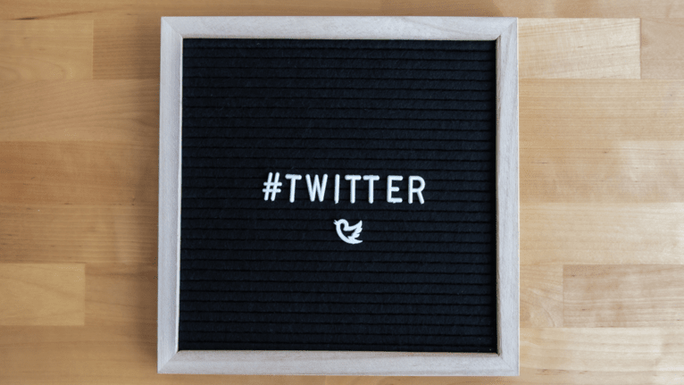Cómo conseguir seguidores en Twitter.png Cómo conseguir seguidores en Twitter.png