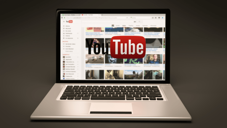 Youtube en computadora.png Youtube en computadora.png