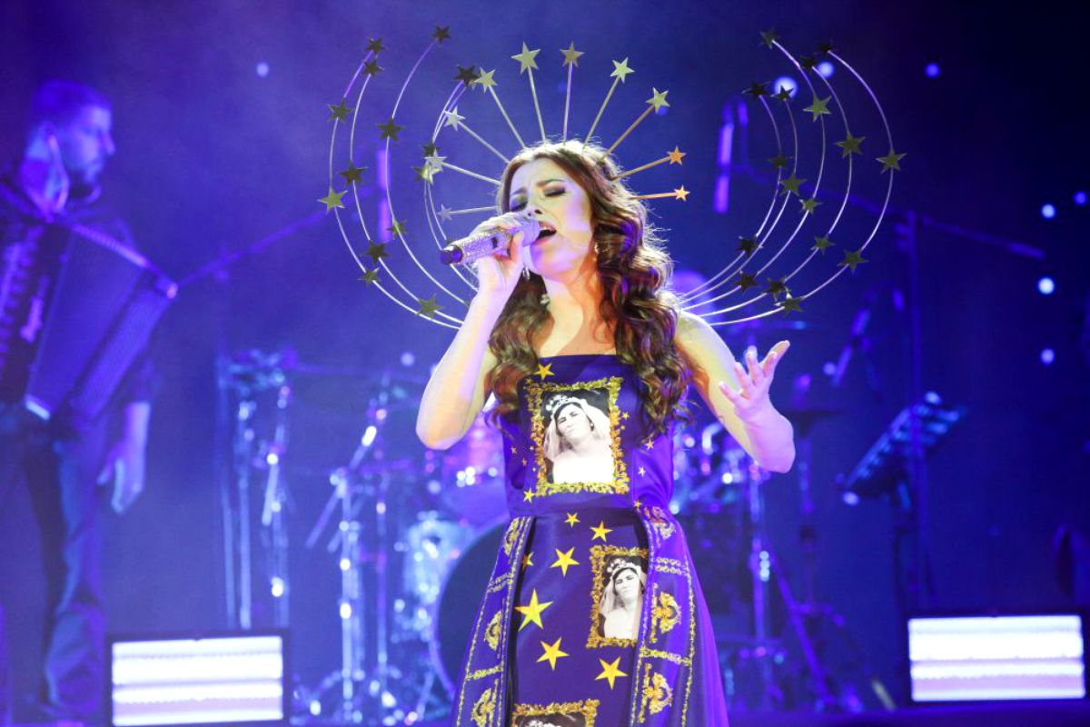 Elena Gheorghe.jpg Elena Gheorghe.jpg